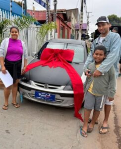 Cliente satisfeito com seu veiculo