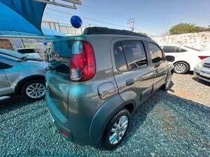 O Fiat Uno Way 1.0 Flex 2011/2012 é uma excelente opção para quem busca um carro econômico, resistente e ideal para o dia a dia. Equipado com motor 1.0 Flex, oferece baixo consumo de combustível, manutenção acessível e ótimo desempenho para uso urbano.